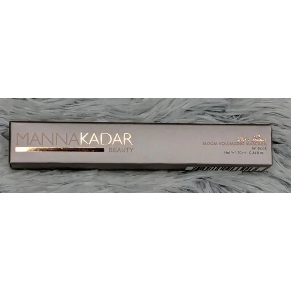 Manna Kadar Bloom Volumizing Mascara - 10 ml - NIB